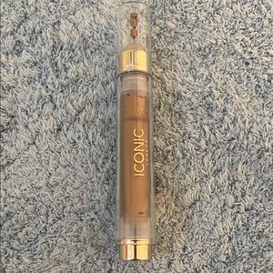 ICONIC London Radiant Liquid Glow in Gold and Clear